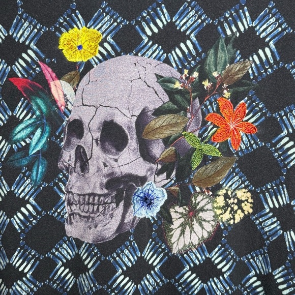 Robert Graham Empire Skull Graphic T-Shirt 100% Cotton with Embroidery - XL - Picture 3 of 7